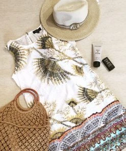 The Hula Hut Crochet Shopper Bag With Wood Handle