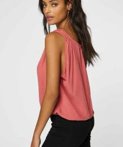 O'NEILL ONEILL LAINIE SLEEVELESS CRINKLE TOP All Women's Clothing