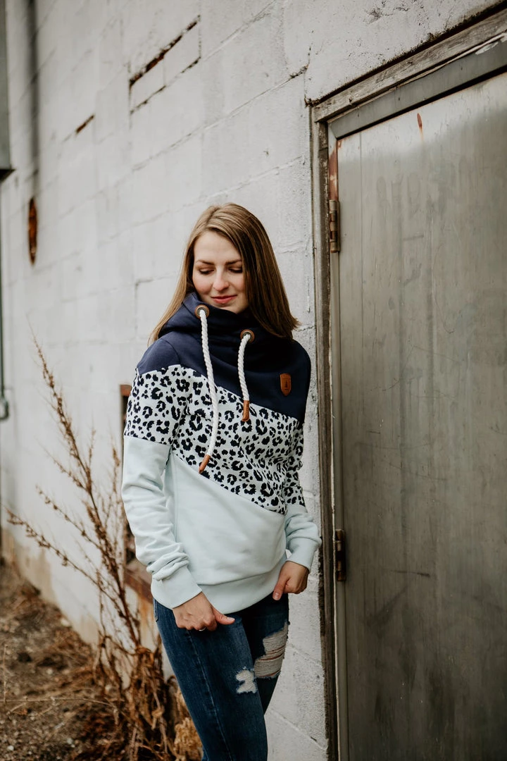 WANAKOME All Women's Clothing SELENE COLOR BLOCK HOODIE 4 WANAKOME All Women's Clothing SELENE COLOR BLOCK HOODIE